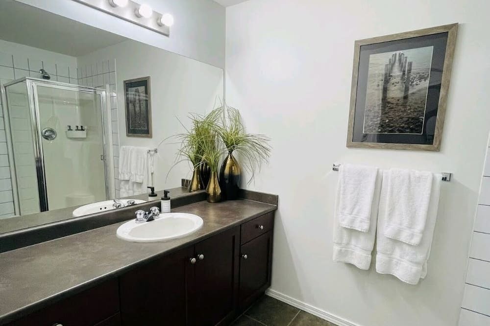 Photo of Bathroom in Quail Ridge