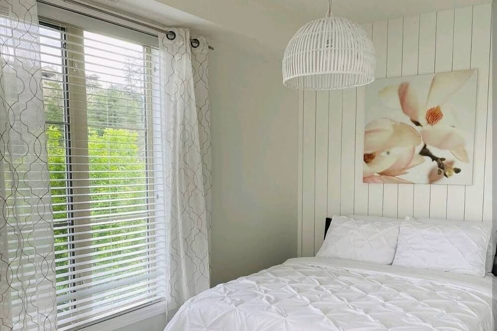 Photo of Bedroom in Quail Ridge