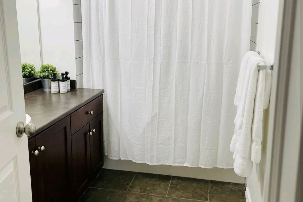 Photo of Bathroom in Quail Ridge