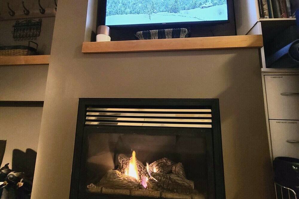 Photo of Livingroom in Inner Harbour