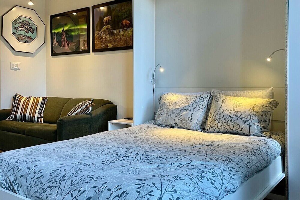 Photo of Livingroom in Inner Harbour