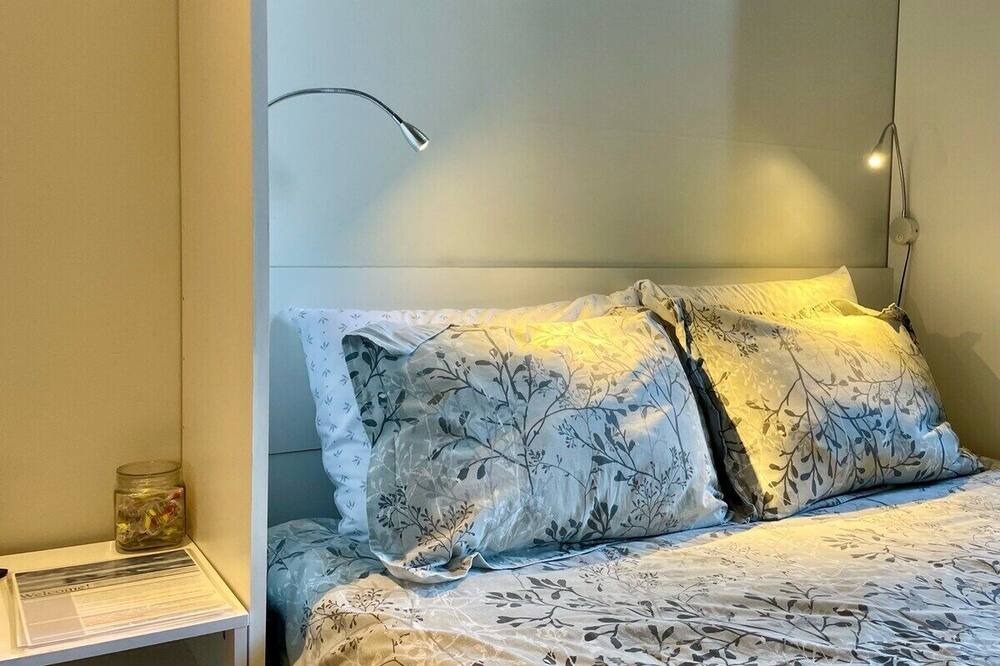 Photo of Bedroom in Inner Harbour