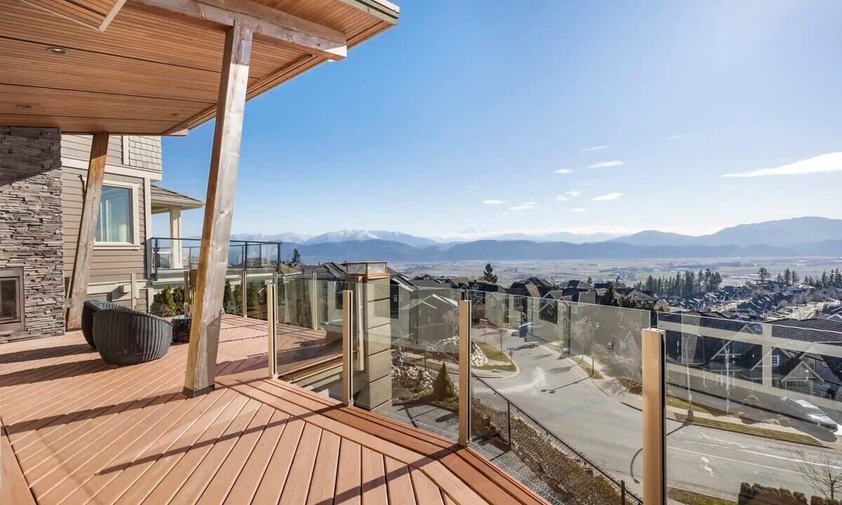 Photo of Outdoor in Lower Sumas Mountain