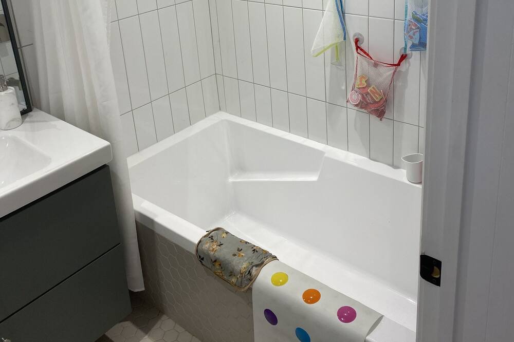 Photo of Bathroom in Montreal