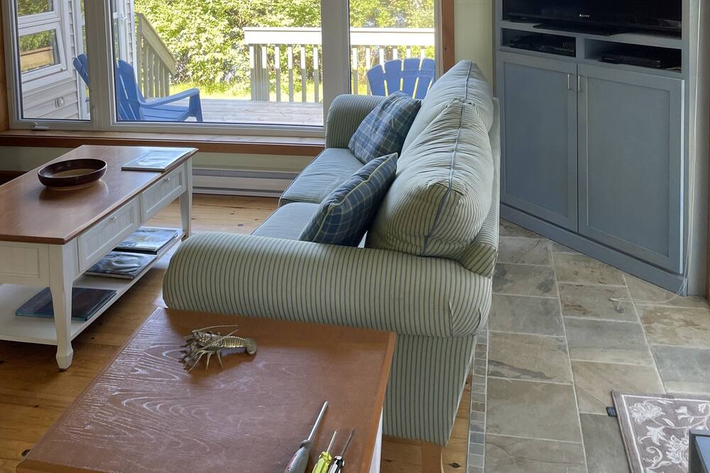 Photo of Livingroom in O'Leary