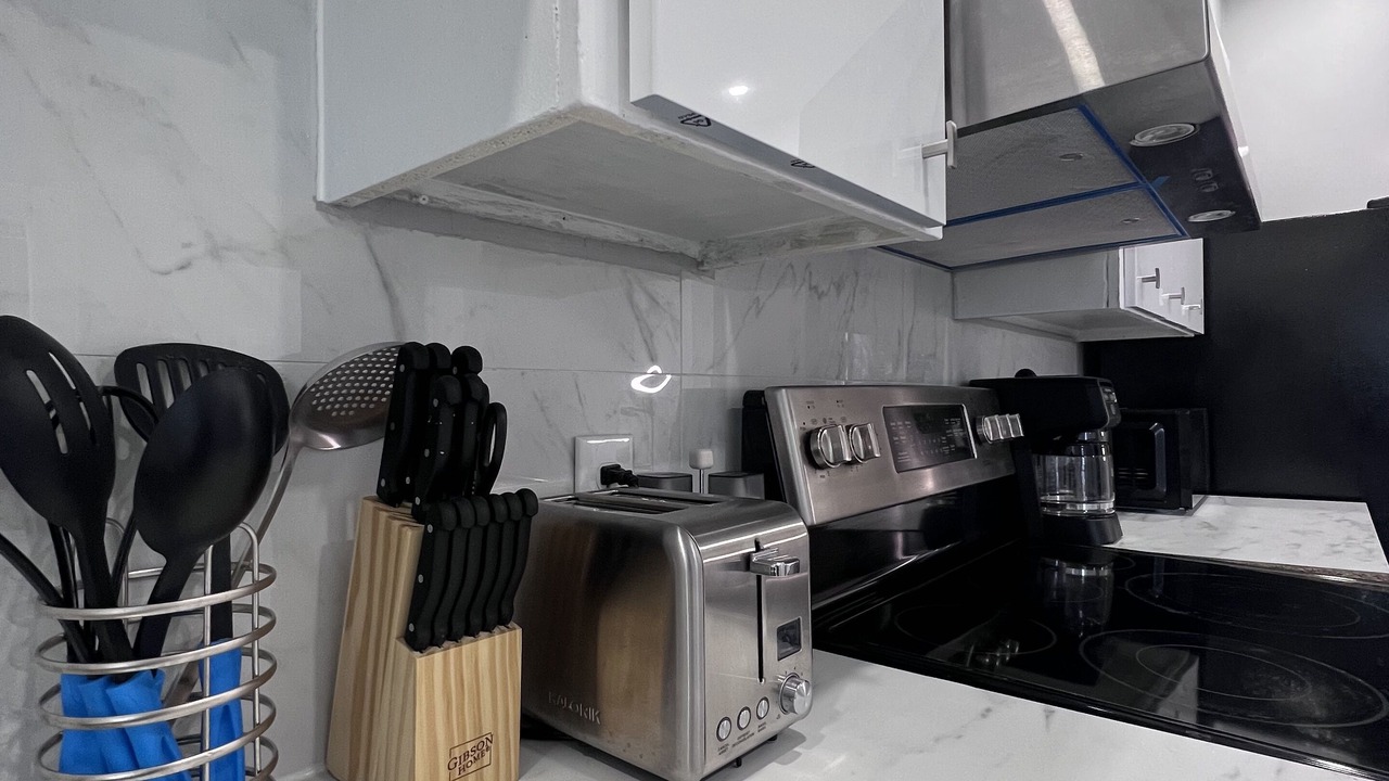 Photo of Kitchen in De Lorimier