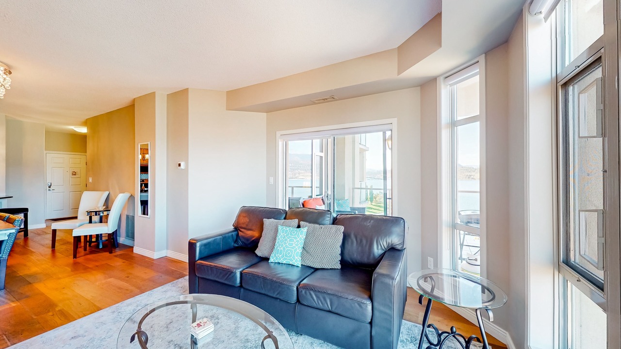 Photo of Livingroom in North End