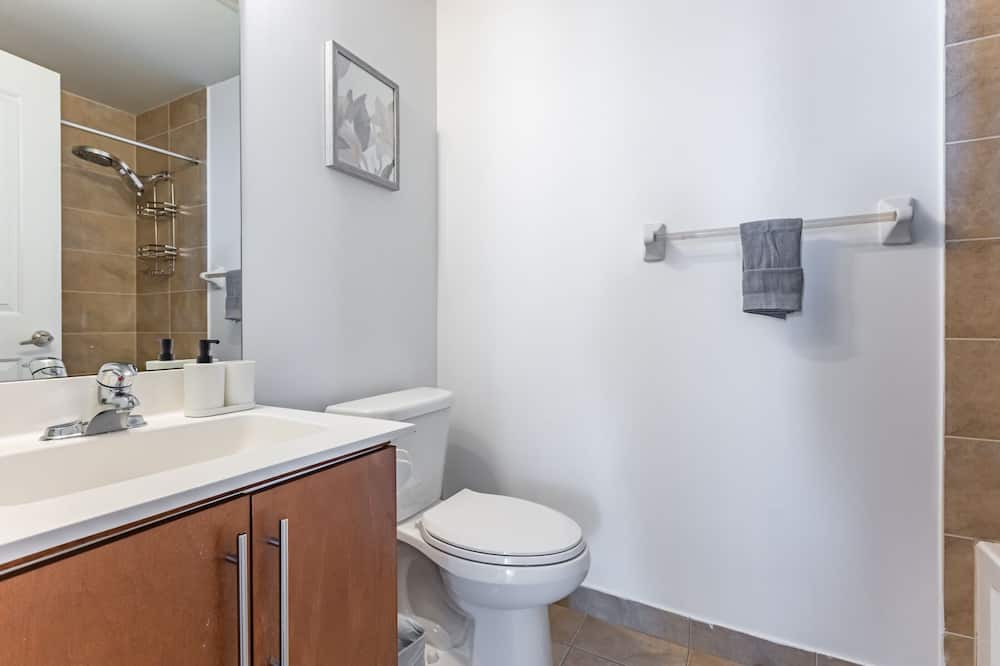 Photo of Bathroom in Downtown Mississauga