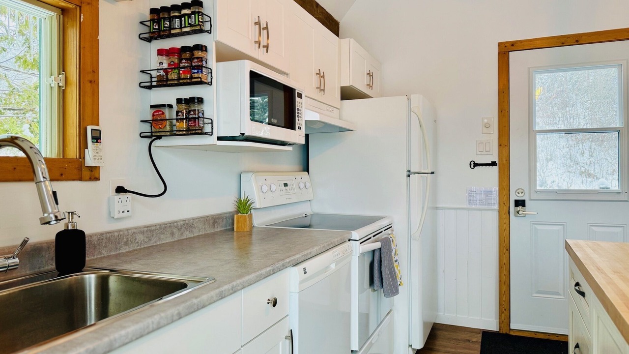 Photo of Kitchen in Le Haut-Saint-Francois Regional County Municipality