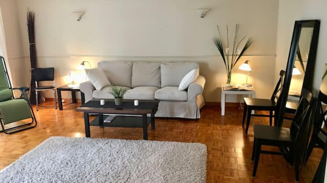 Photo of Livingroom in LaSalle