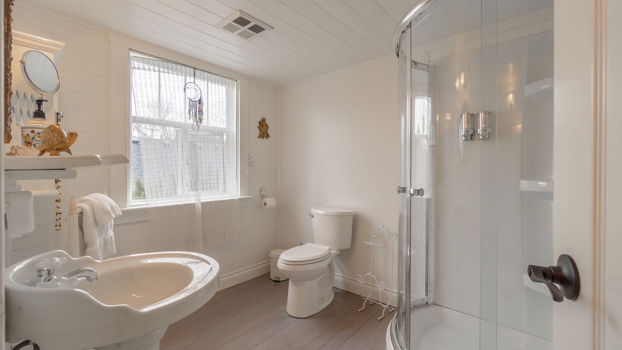 Photo of Bathroom in Chemainus