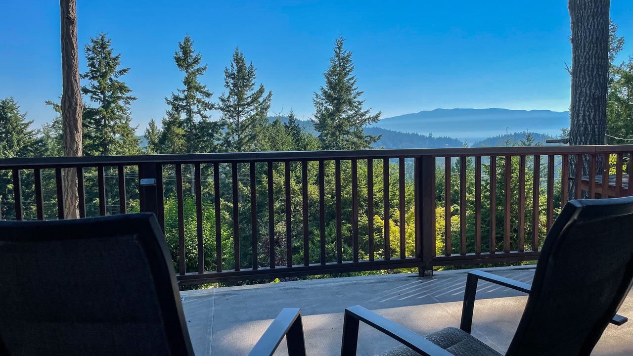 Photo of Patio Balcony in Garden Bay