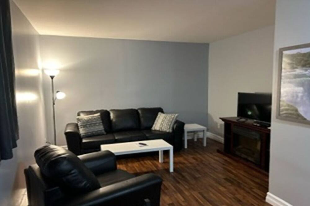 Photo of Livingroom in Stephenville
