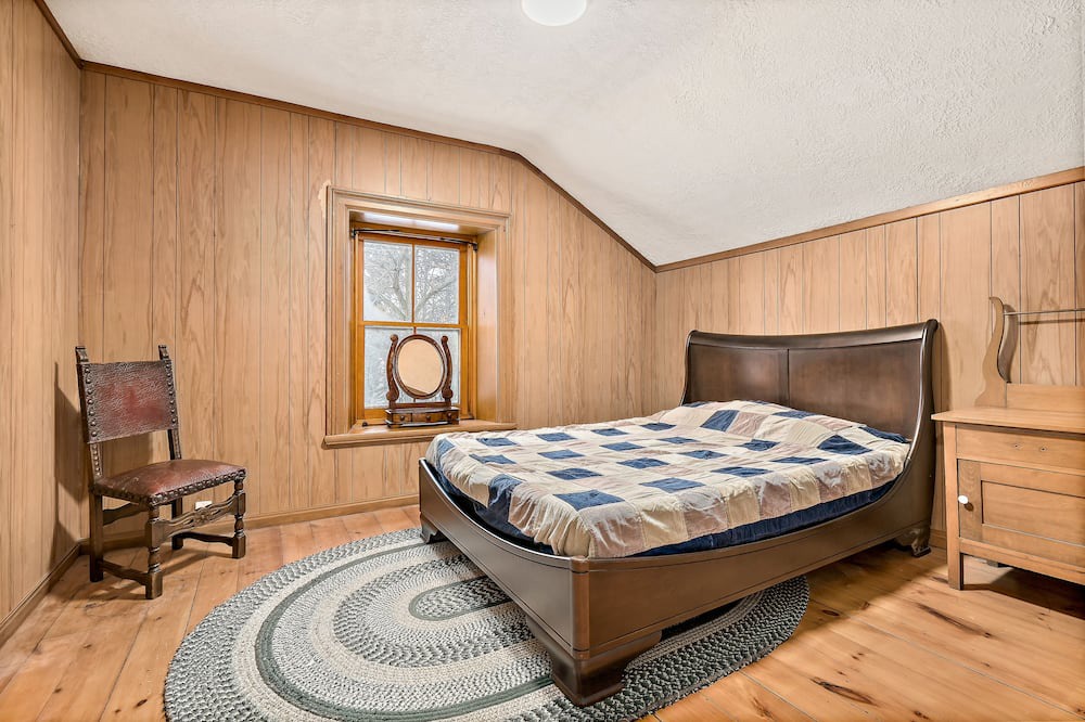 Photo of Bedroom in Guelph/Eramosa