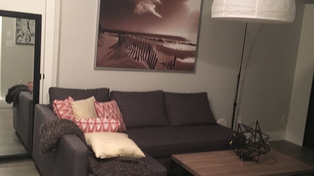 Photo of Livingroom in Guildford