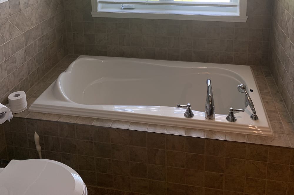 Photo of Bathroom in Notre-Dame-de-Pontmain