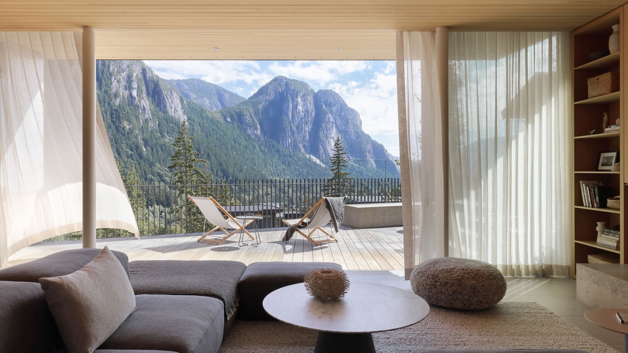 Photo of Livingroom in Squamish