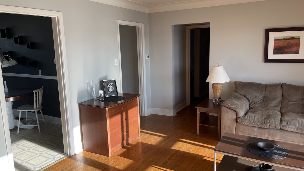 Photo of Livingroom in Kingston