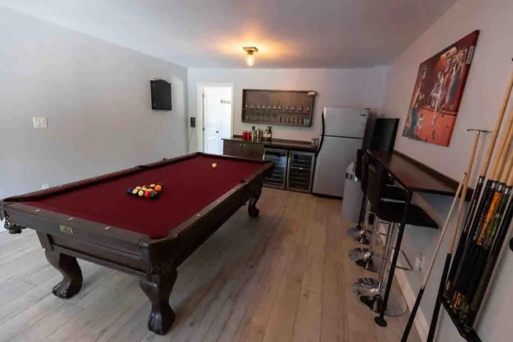Photo of Bedroom in Bracebridge