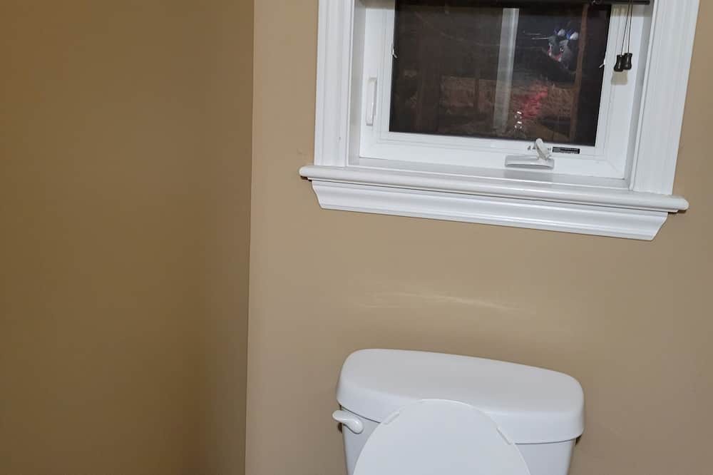 Photo of Bathroom in Leitrim