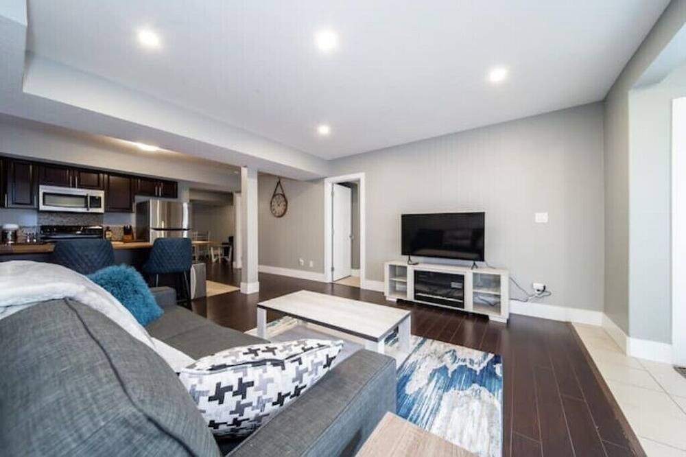 Photo of Livingroom in St. Albert