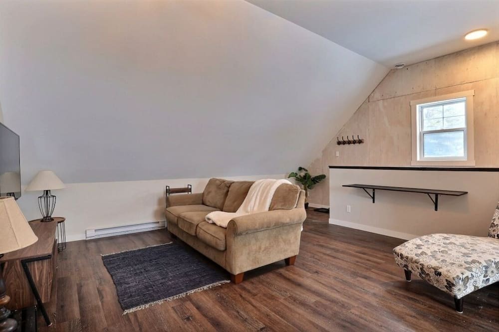 Photo of Livingroom in Coaticook