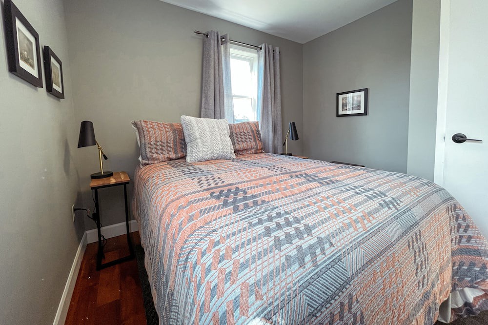 Photo of Bedroom in Naufrage