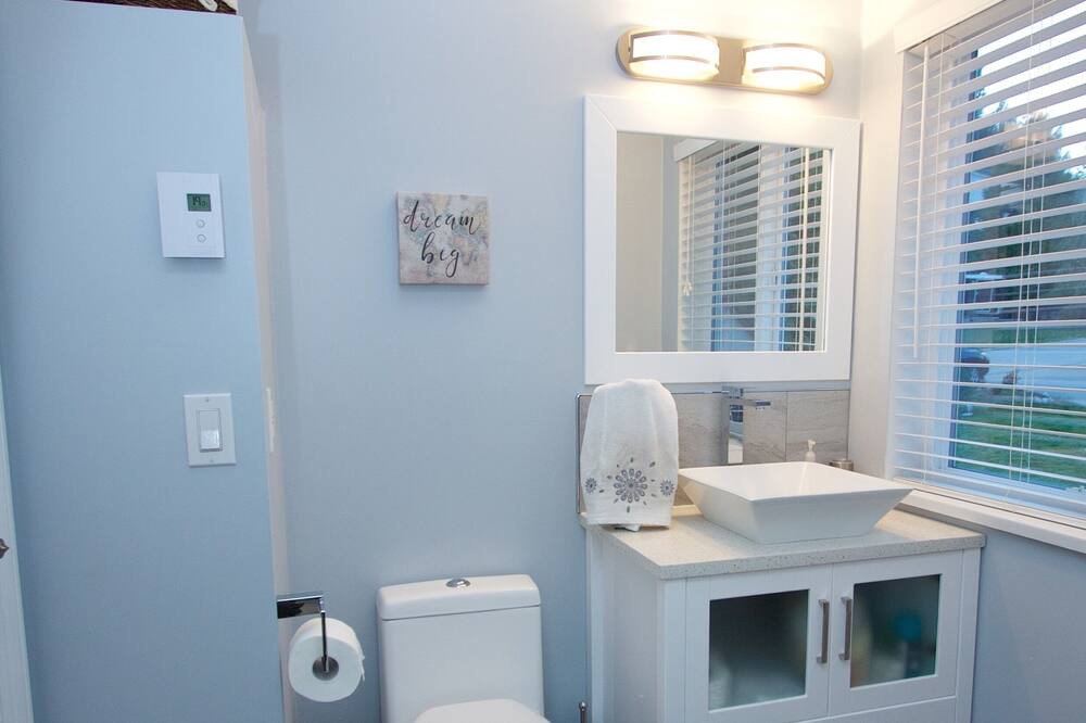 Photo of Bathroom in Squamish