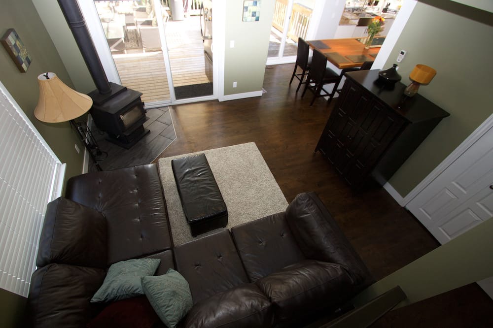 Photo of Livingroom in Squamish