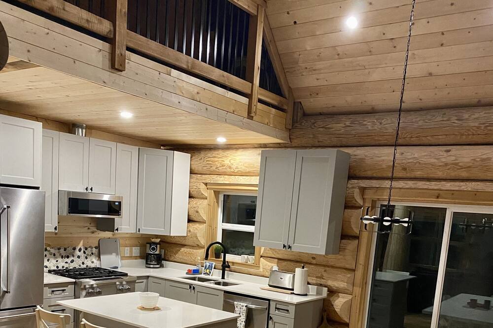 Photo of Kitchen in Sunshine Valley