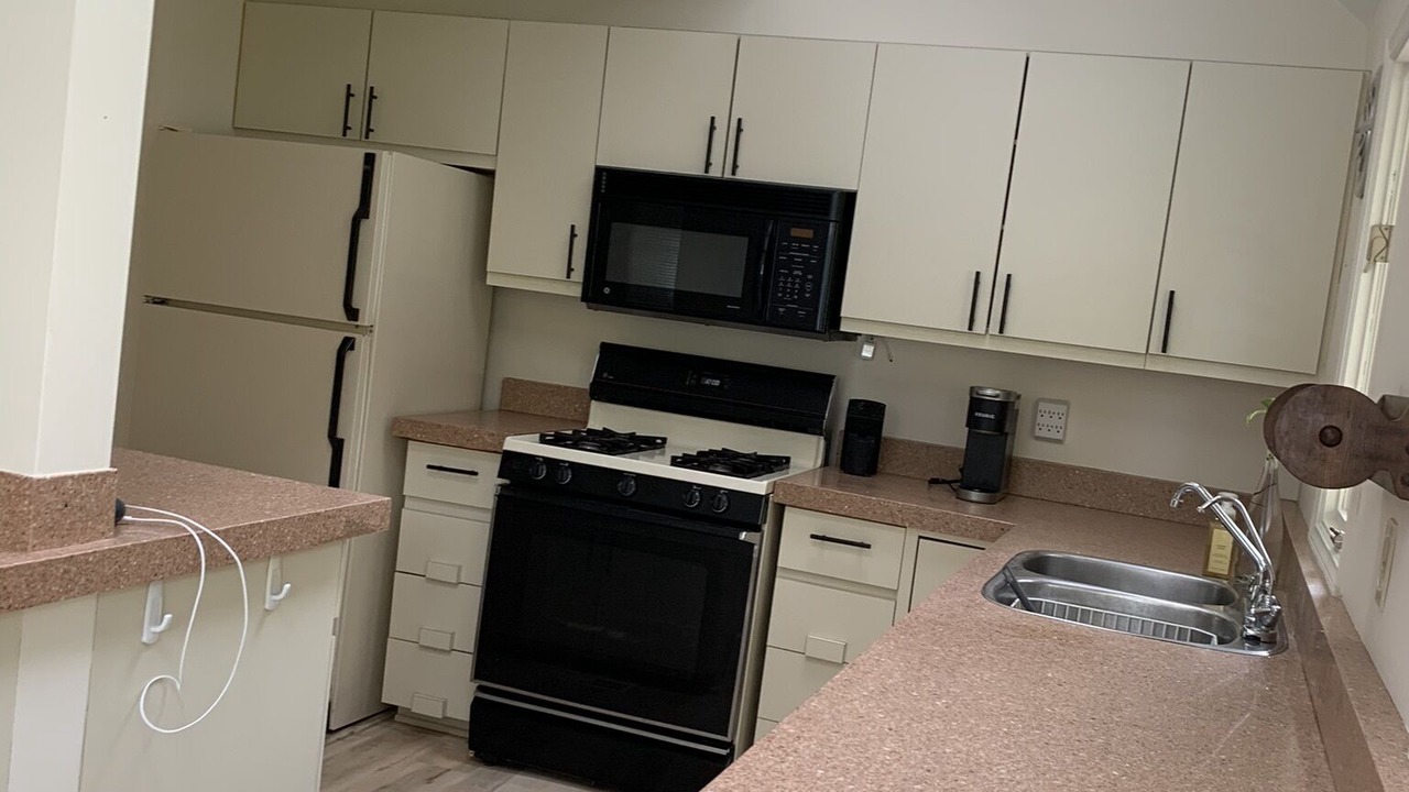 Photo of Kitchen in Amherstburg
