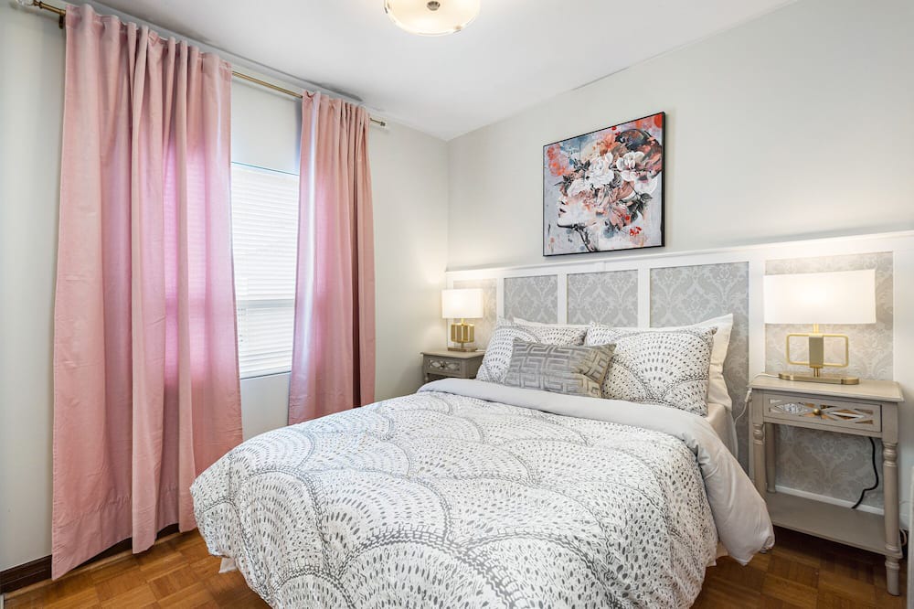 Photo of Bedroom in Little Portugal