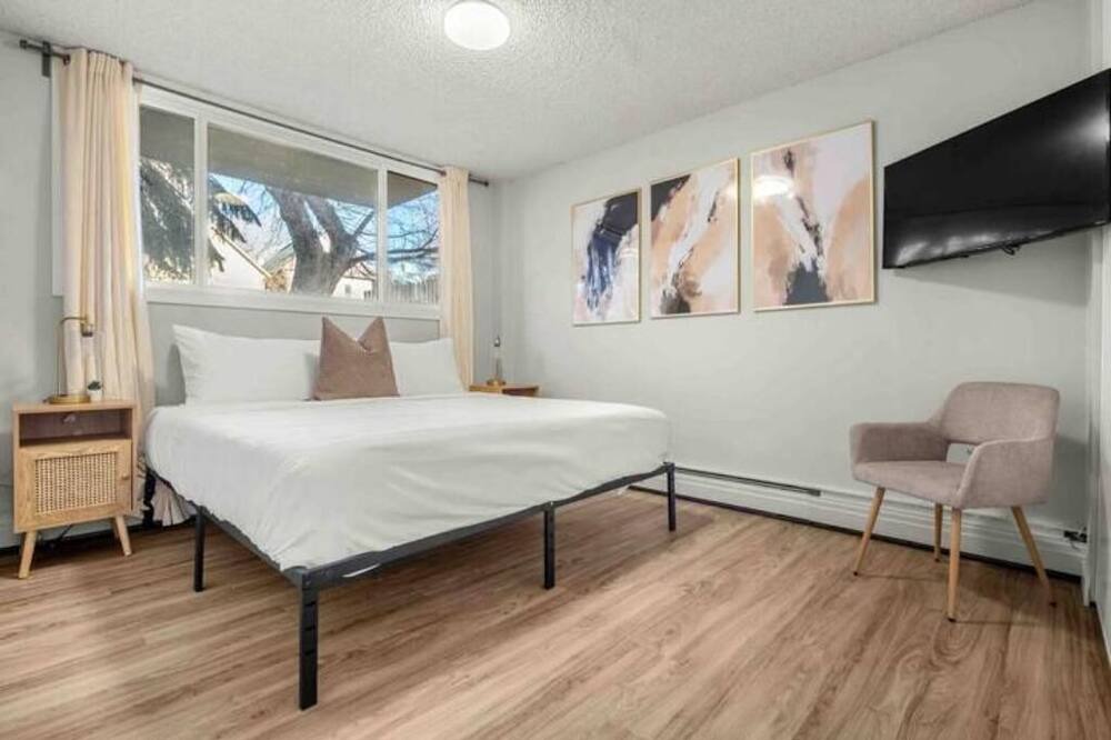 Photo of Bedroom in Mission District