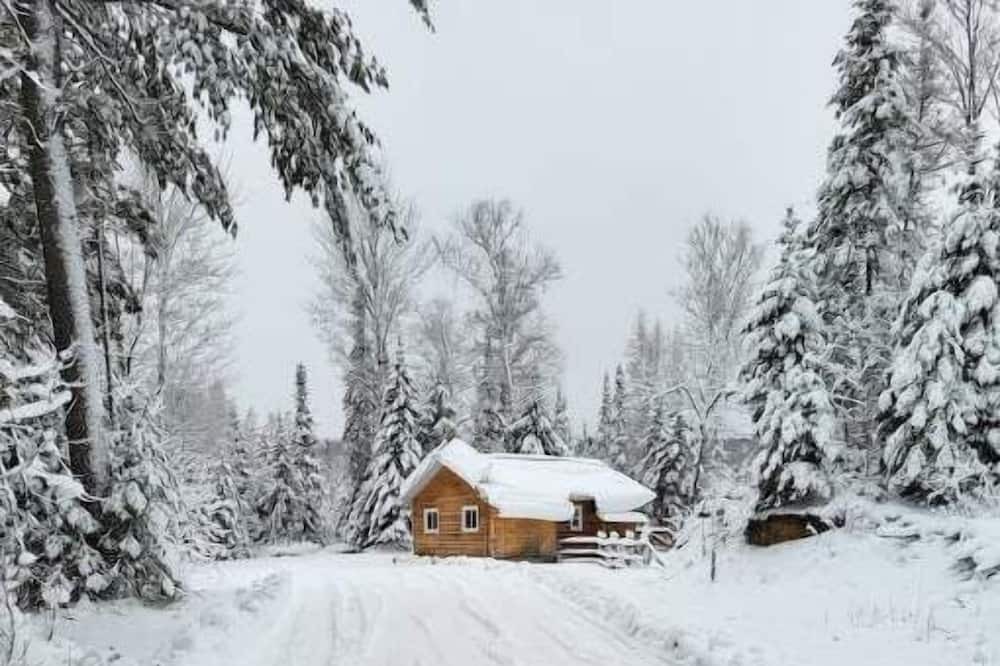 Photo of Outdoor in Thorne