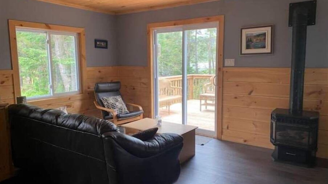 Photo of Livingroom in Thorne