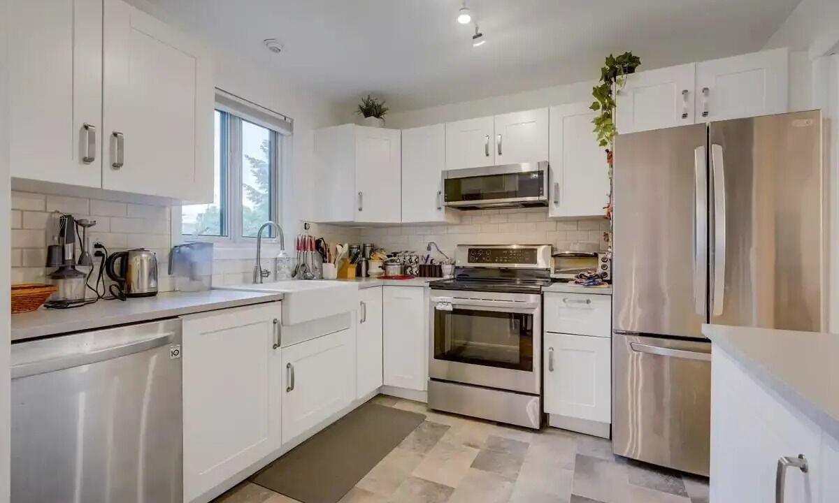 Photo of Kitchen in Saint-Hubert