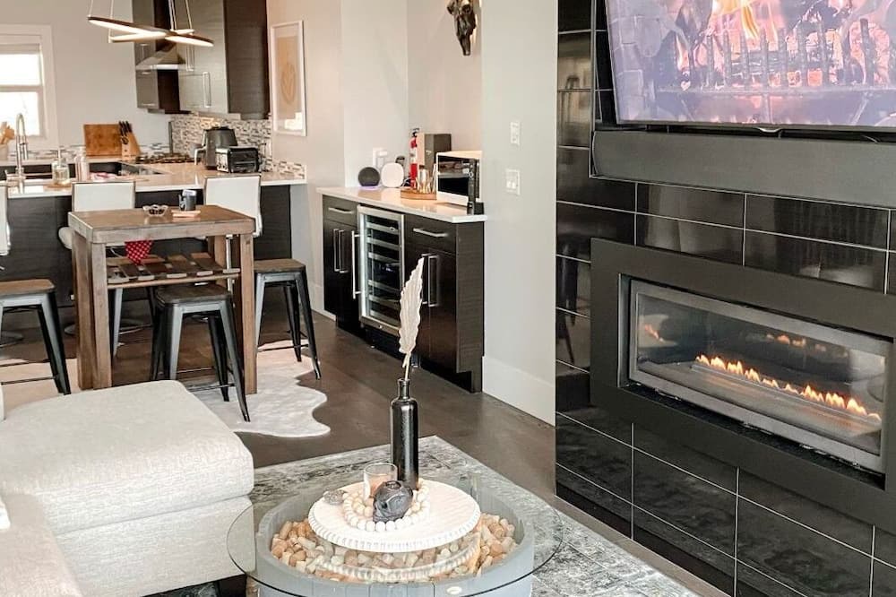 Photo of Livingroom in Southwest Mission