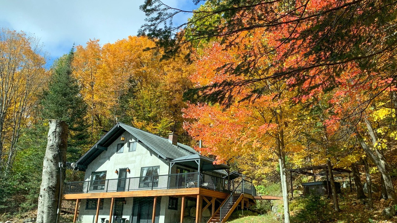 Photo of Outdoor in Les Pays-d'en-Haut Regional County Municipality