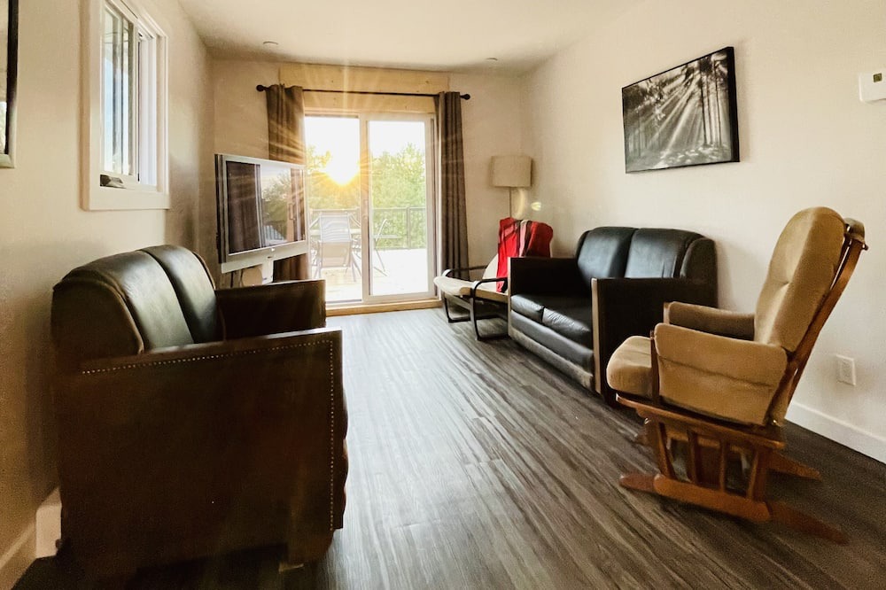 Photo of Livingroom in Magog