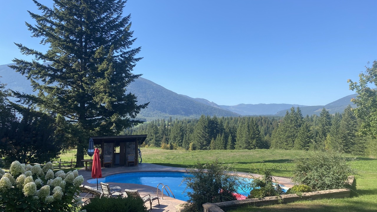 Photo of Outdoor in Tappen
