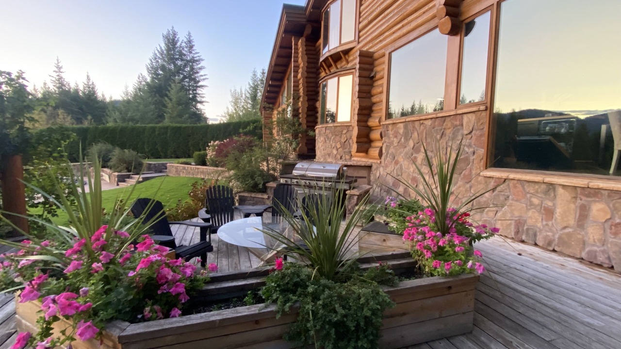 Photo of Outdoor in Tappen