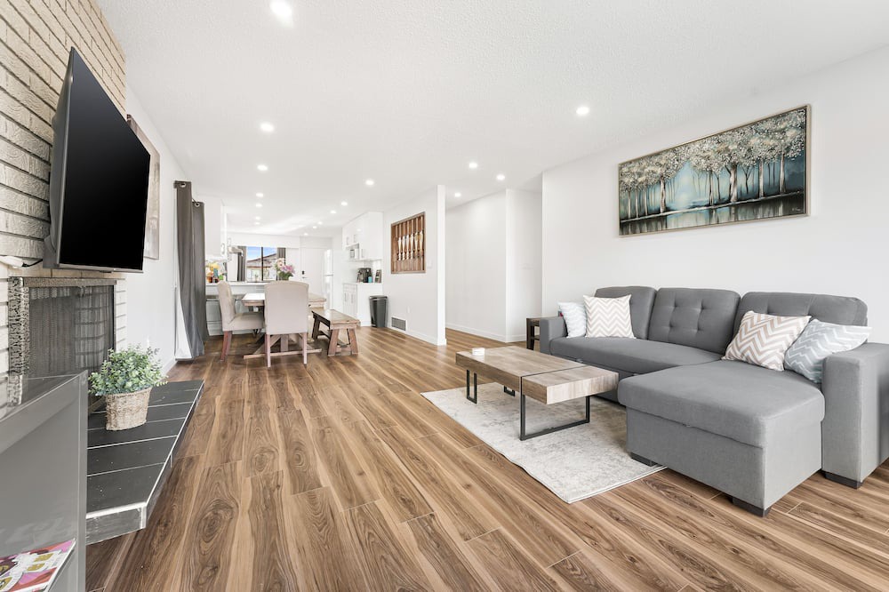 Photo of Livingroom in Fraserview