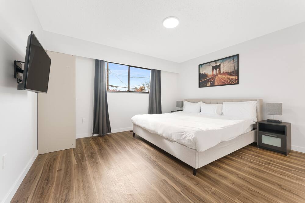 Photo of Bedroom in Fraserview