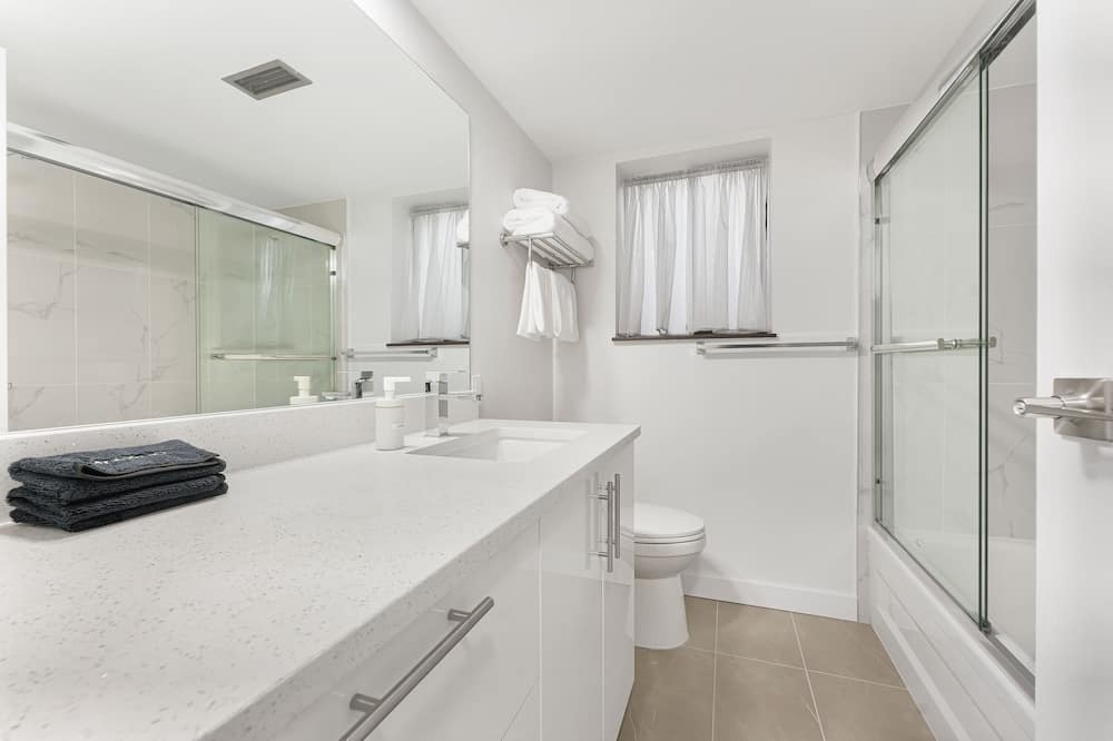 Photo of Bathroom in Fraserview