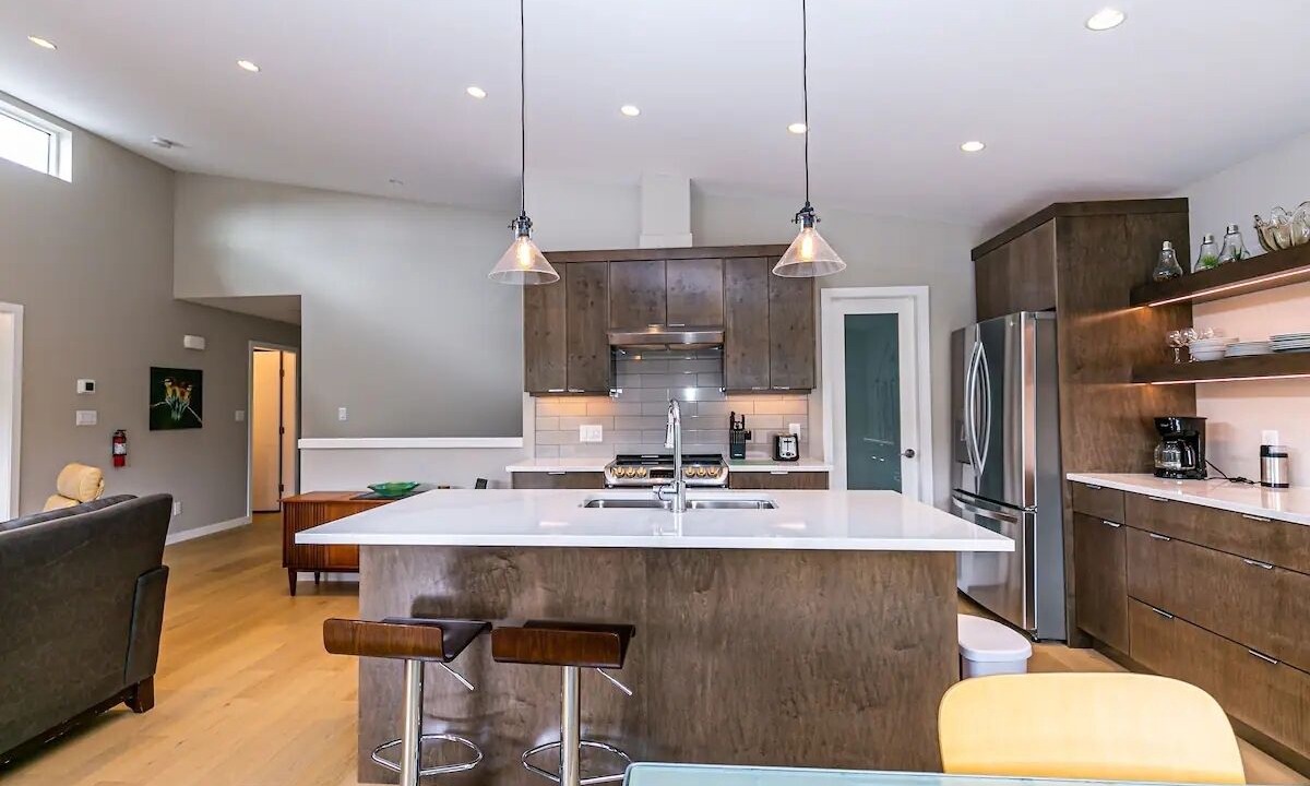 Photo of Kitchen in Youbou