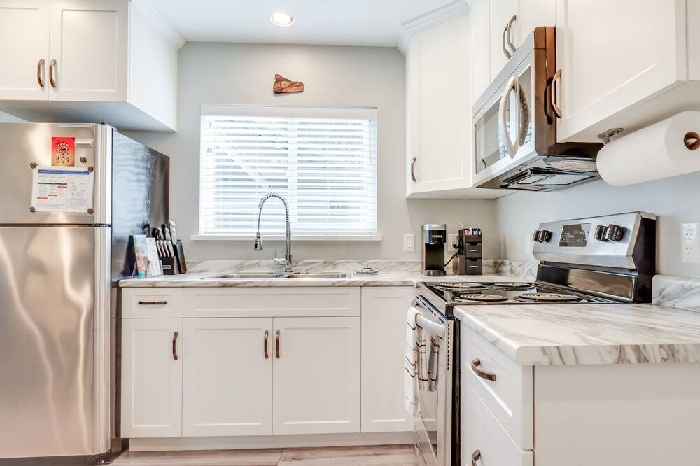 Photo of Kitchen in Port Alberni