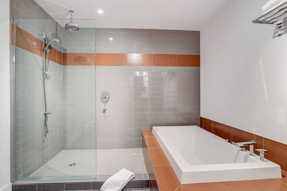 Photo of Bathroom in Owl's Head Ski Resort