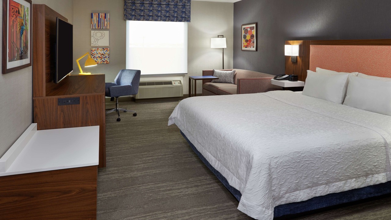 Photo of Bedroom in Dorval