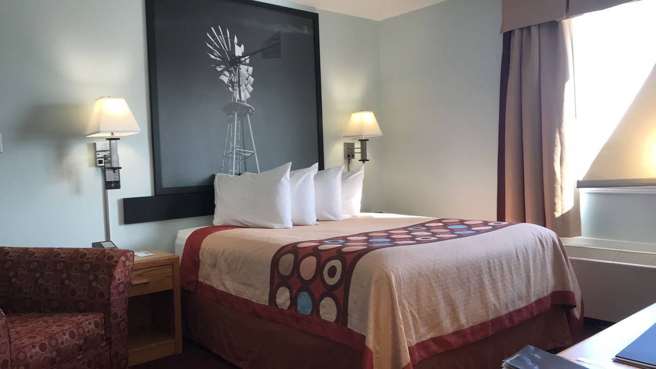 Photo of Bedroom in Kindersley