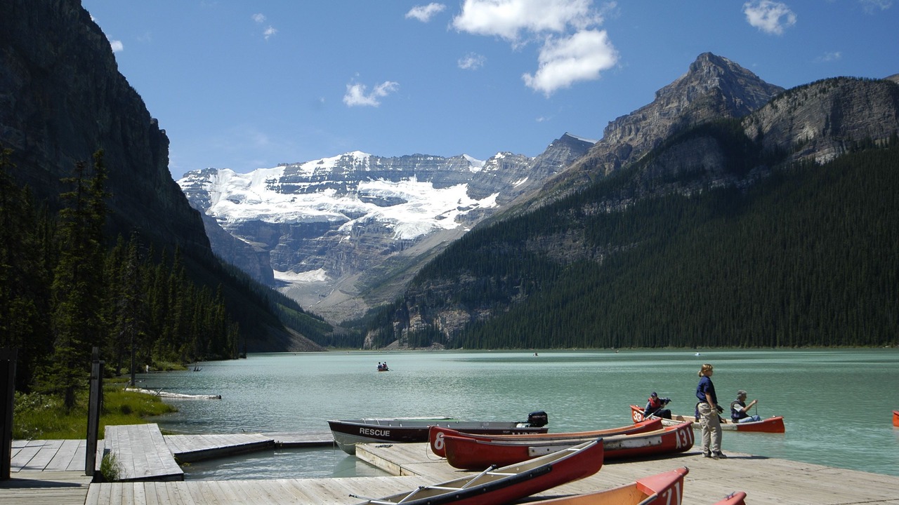 Photo of Others in Lake Louise